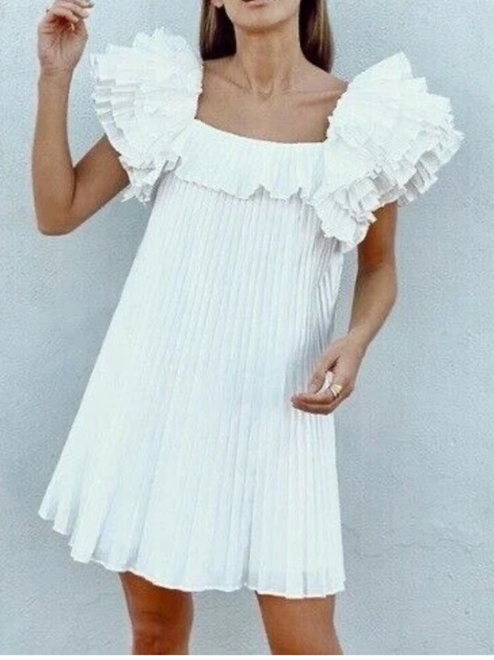 NWT Zara white pleated mini dress with voluminous ruffled sleeves large